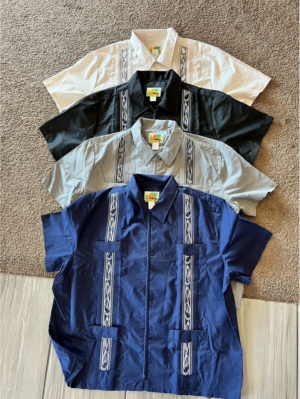 Lot Of 4 The Genuine Haband Guayabera Men Short Sleeve Zip Shirt Sz XX - Picture 2 of 9